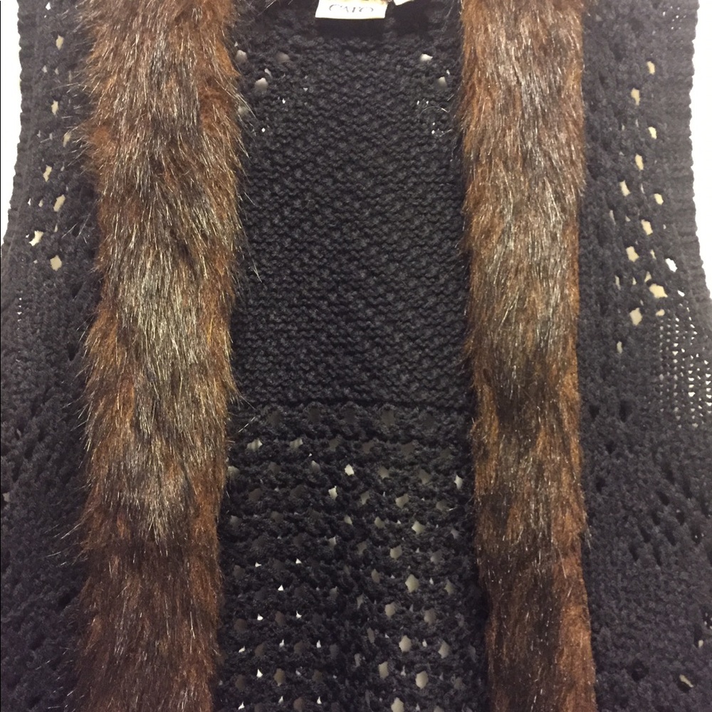 OFFERS COND. CATO KNITTED VEST SIZE S- EXCEL COND. - Picture 3 of 14